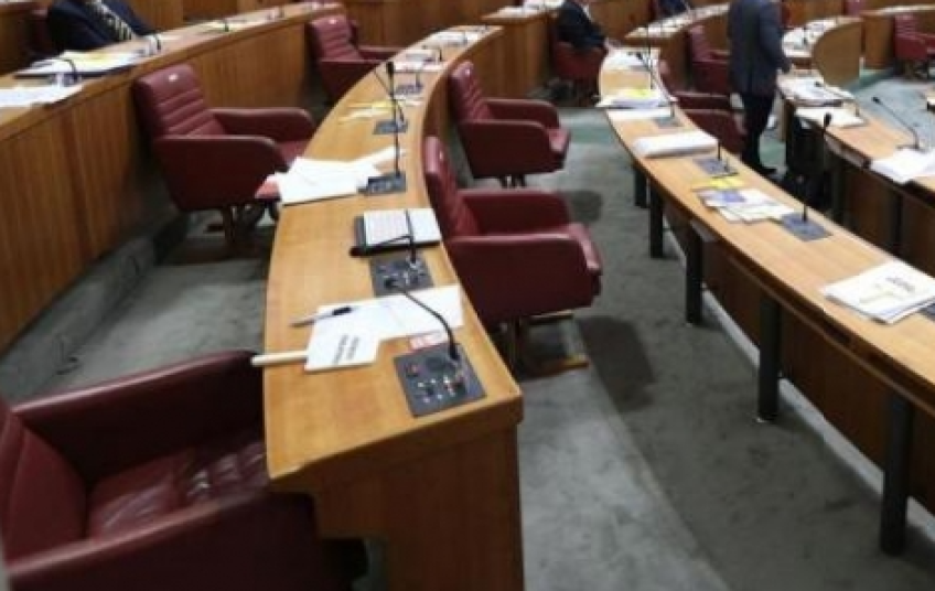 U Saboru se danas raspravlja o opozivu Grlića Radmana